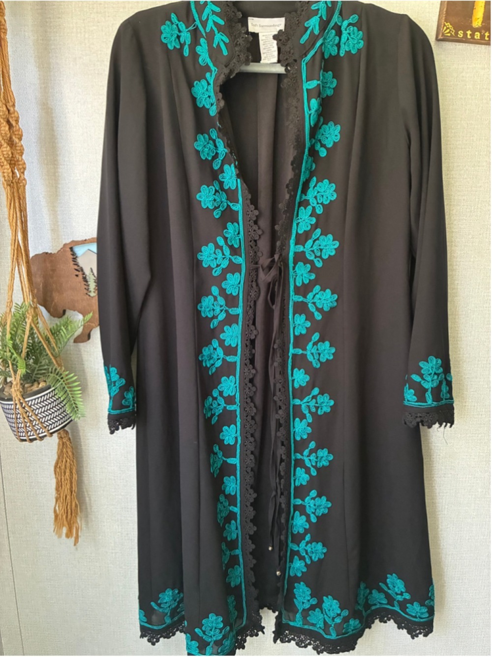 Soft Surroundings Black Kimono XS Teal Embroidered Lace Trim